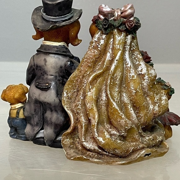 Barkley Crossing “Our Love is Furever” Dog Groom Bride Figurine BC78604 Wedding - Picture 8 of 13